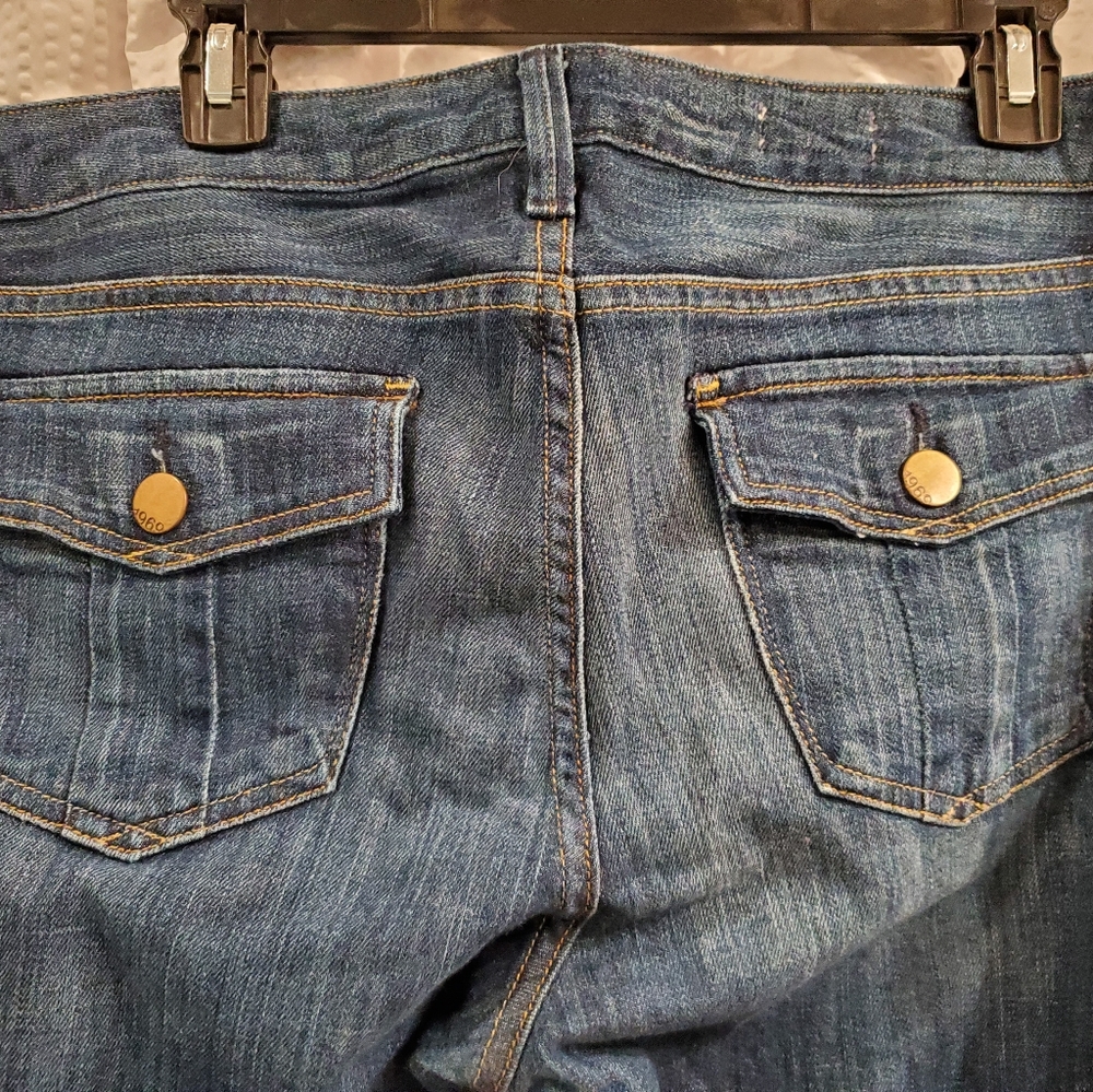 Women's Gap 1969 Jeans Size 32/14 32 Med Dark Wash - Picture 4 of 8